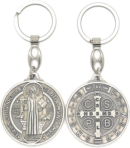 Chaveiro Sao Bento (prata/dourado)