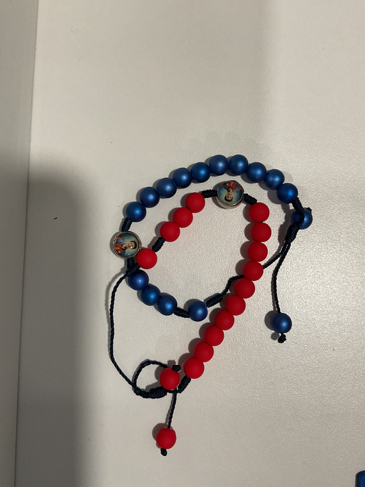 Pulseira Carlo Acutis azul/vermelho