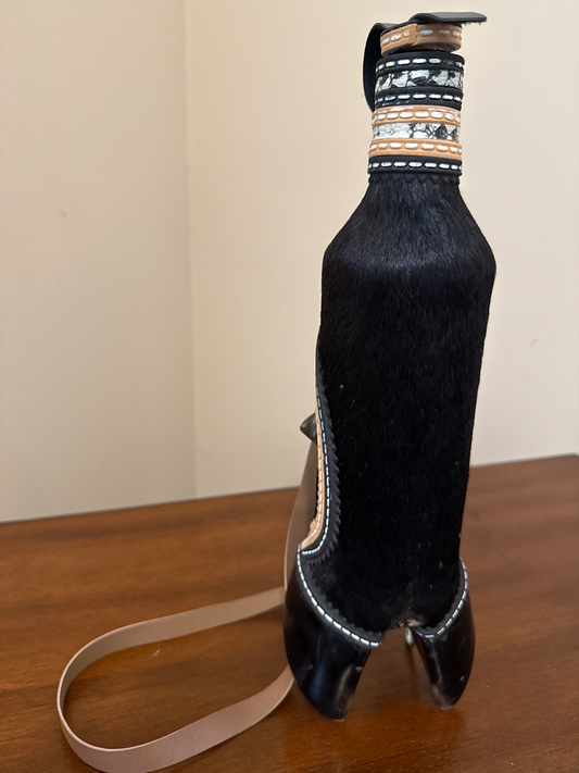 Garrafa artesanal pata de vaca